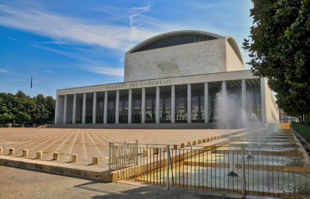 Rzym EUR - Palazzo dei Congressi