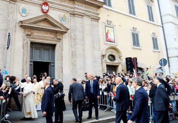 Kościół polski w Rzymie - wizyta papieża Franciszka