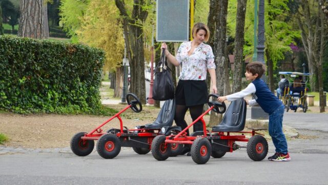 Park Villa Borghese - rowery dla dzieci