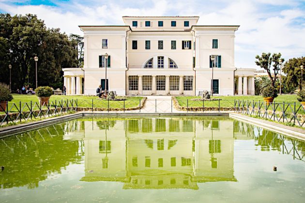 Rzym, Villa Torlonia - Casino Nobile, fasada