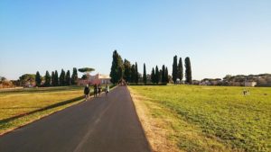 Via Appia Antica - spacerem lub na rowerze 16